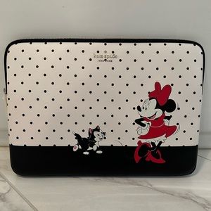 😍 NEW- Kate Spade X Disney Minnie Mouse Laptop Sleeve / Case 🩷